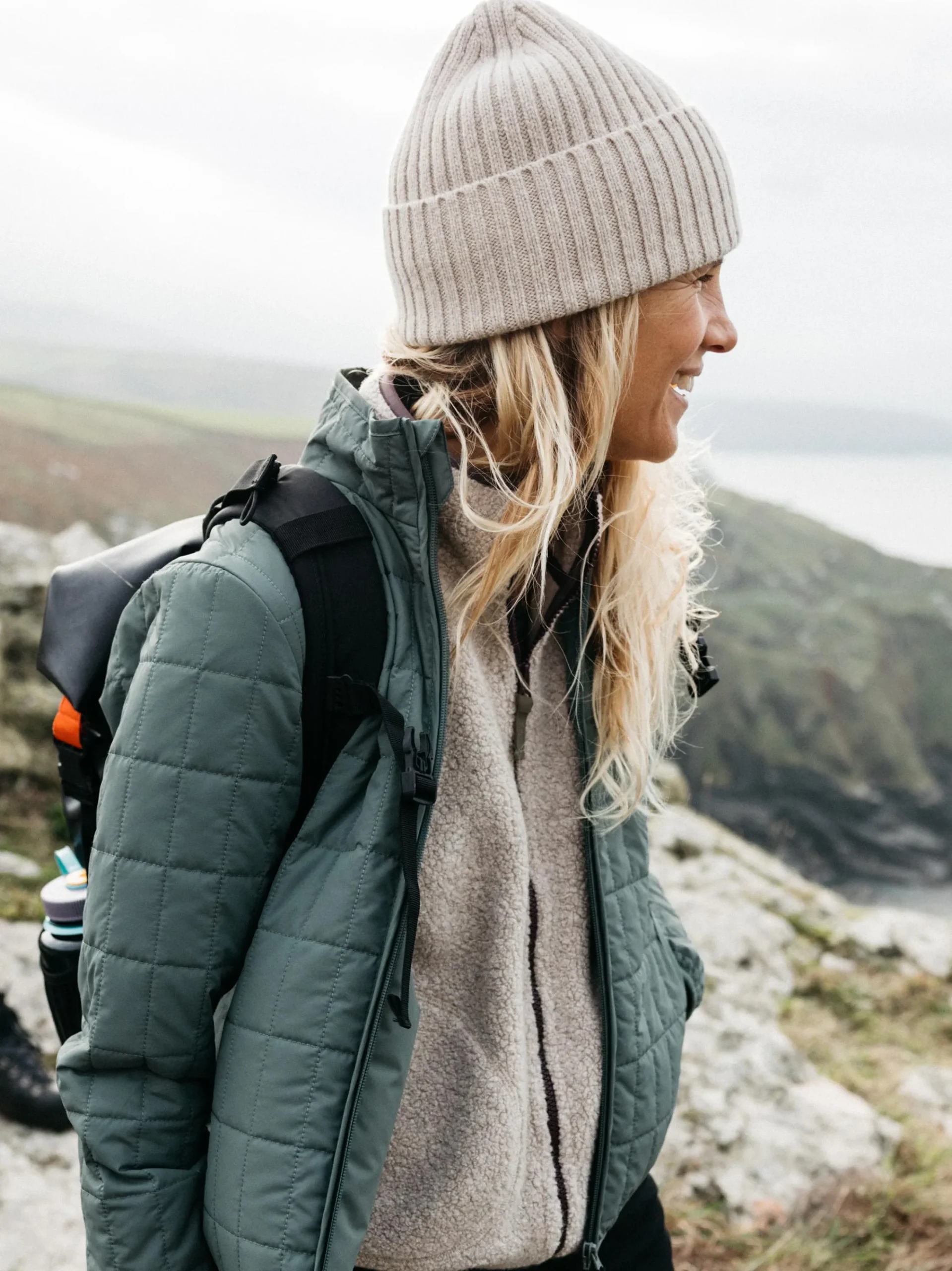 Hot Finisterre Carrack Beanie