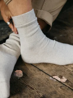 Best Finisterre Classic Wool Sock Oatmeal