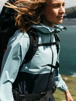 Hot Finisterre + Gregory Women's Amber 54 Backpack