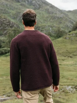 Store Finisterre Men's Barents Sweater BlackCherry