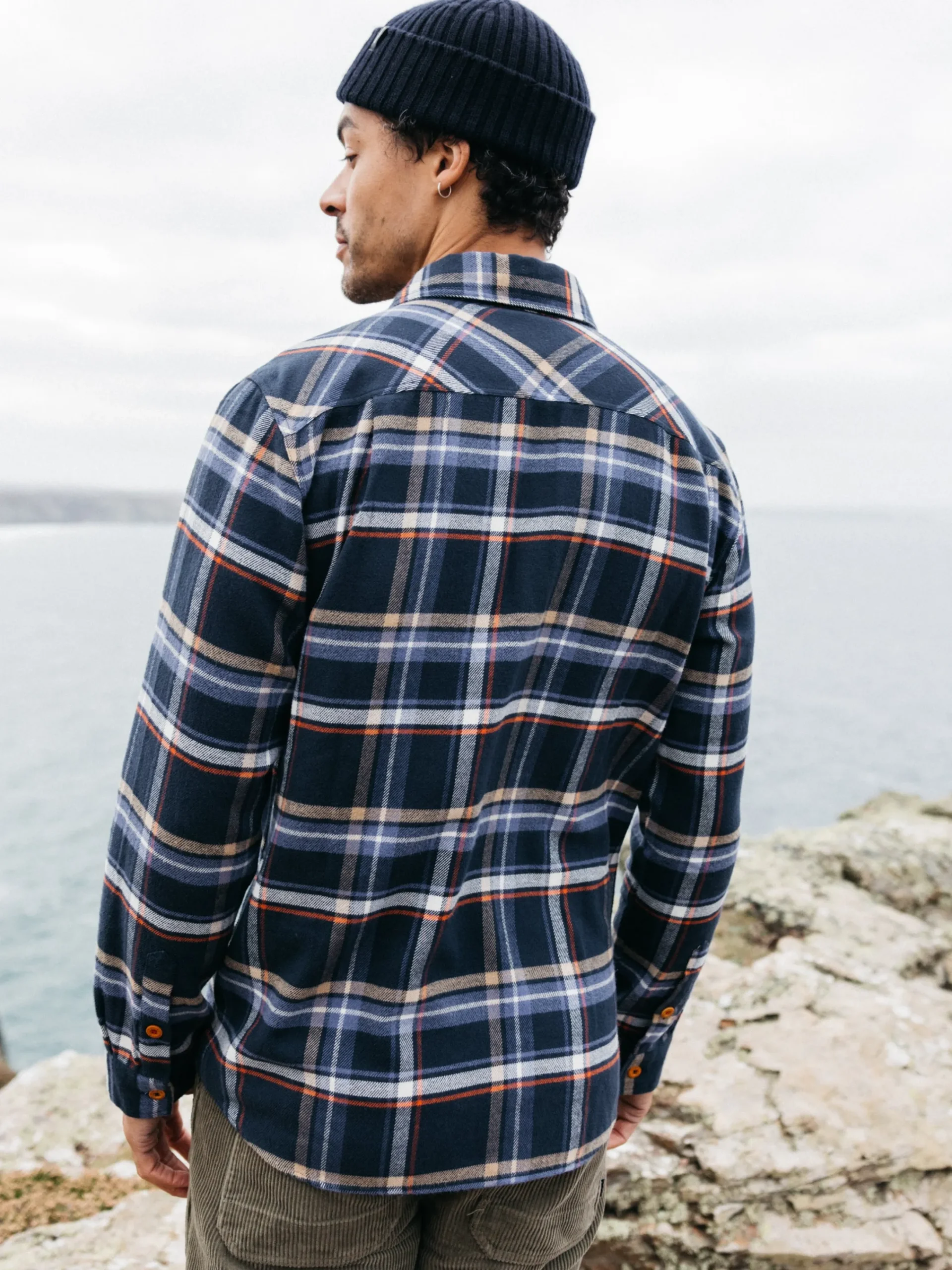 New Finisterre Men's Beardsmore Shirt CoastalFjordCheck