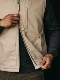 Discount Finisterre Men's Berings Vest Flint