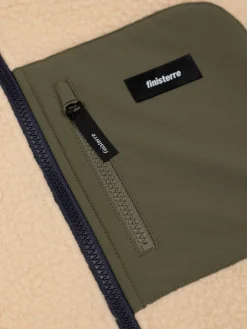 Store Finisterre Men's Bolster Fleece Vest Oatmeal/Navy