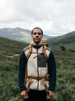 New Finisterre Men's Bolster Full Zip Fleece Oatmeal/Navy