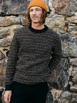 New Finisterre Men's Bowers Sweater Black/Rosewood/WillowGreen