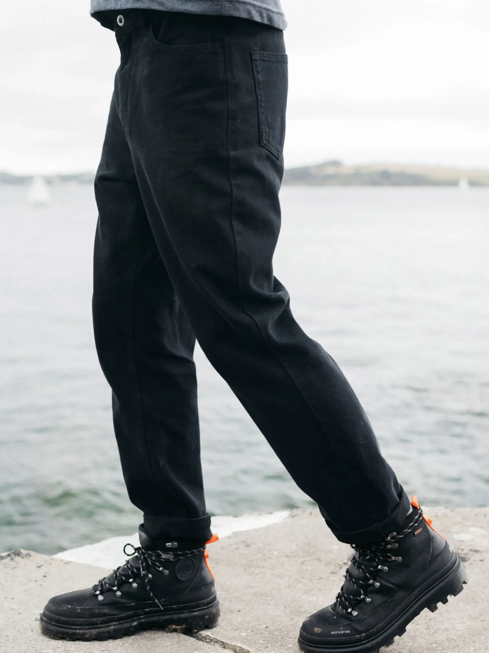 Best Finisterre Men's Breaker 5-Pocket Jean BlackDenim