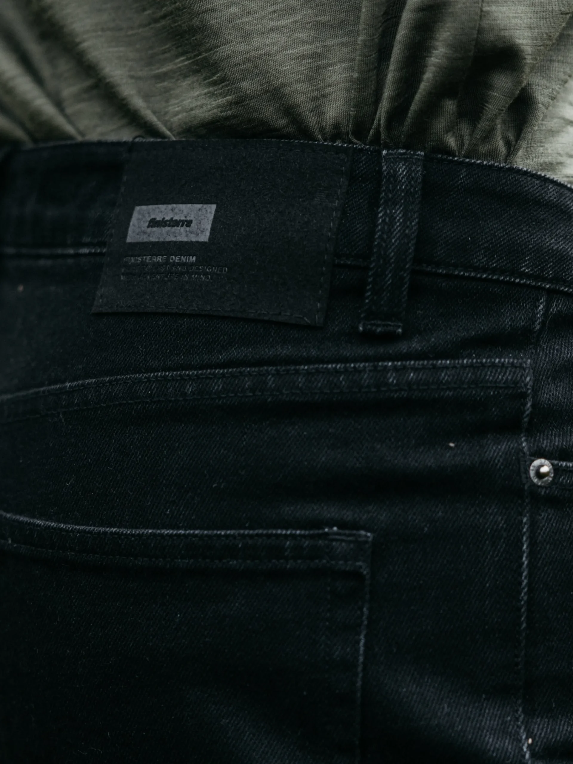 Best Finisterre Men's Breaker 5-Pocket Jean BlackDenim