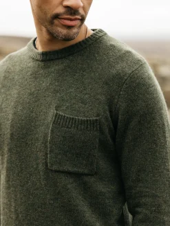 Clearance Finisterre Men's Cavan Pocket Knit Sweater Olive