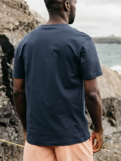 Best Finisterre Men's Diamond Logo T-Shirt Navy