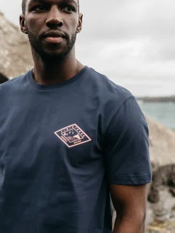 Best Finisterre Men's Diamond Logo T-Shirt Navy