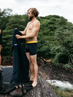 Fashion Finisterre Men's Eddy 2.0 Merino Wool Boxers Navy/Manuka