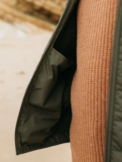 Hot Finisterre Men's Firecrest Hooded Jacket Olive