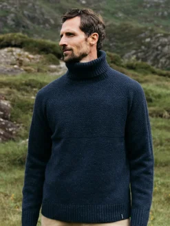 Hot Finisterre Men's Fishermans Roll Neck Knit Sweater Navy