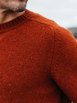 Hot Finisterre Men's Furlong Crew Sweater Sable