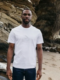 Fashion Finisterre Men's Harlyn T-Shirt White