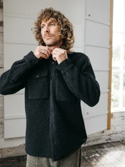 Outlet Finisterre Men's Hegen Fleece Shirt Raven