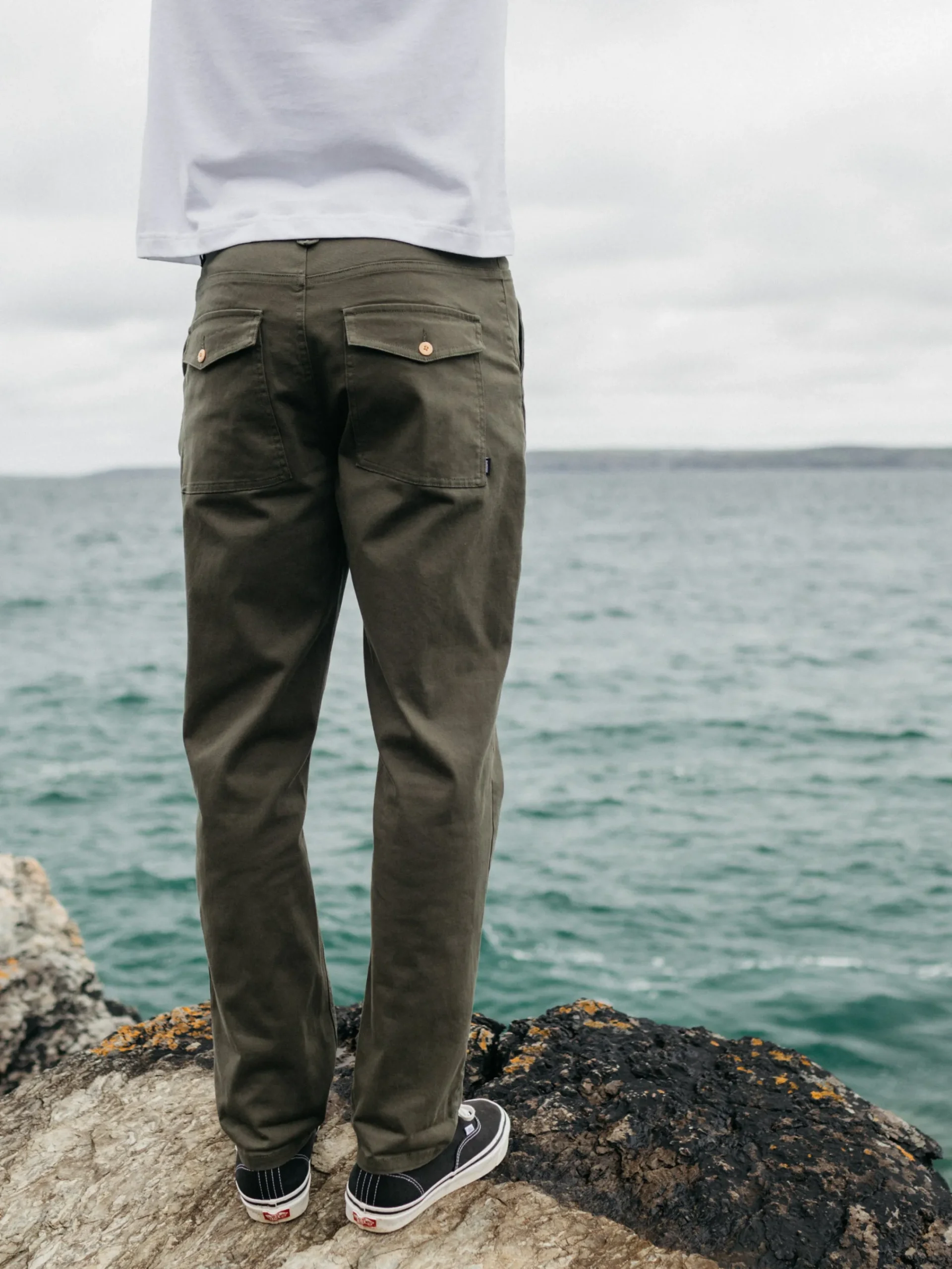 Discount Finisterre Men's Koerner Pant Olive