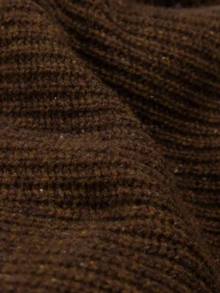 Store Finisterre Men's Mora Knit Sweater Timber