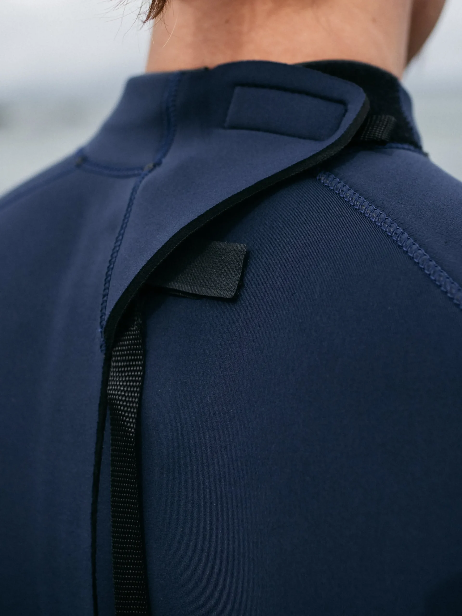 Flash Sale Finisterre Men's Nieuwland 5.5/4.5mm Yulex® Back Zip Wetsuit Ink