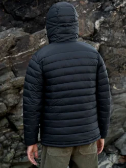 Hot Finisterre Men's Nimbus Hooded Jacket Black