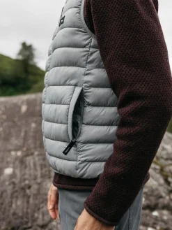 Hot Finisterre Men's Nimbus Insulated Vest Whale