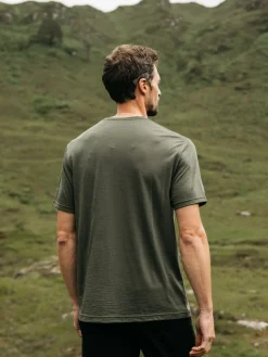 Clearance Finisterre Men's Seeker Merino T-Shirt Olive