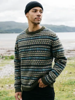 New Finisterre Men's Shetland Fair Isle Sweater Multi