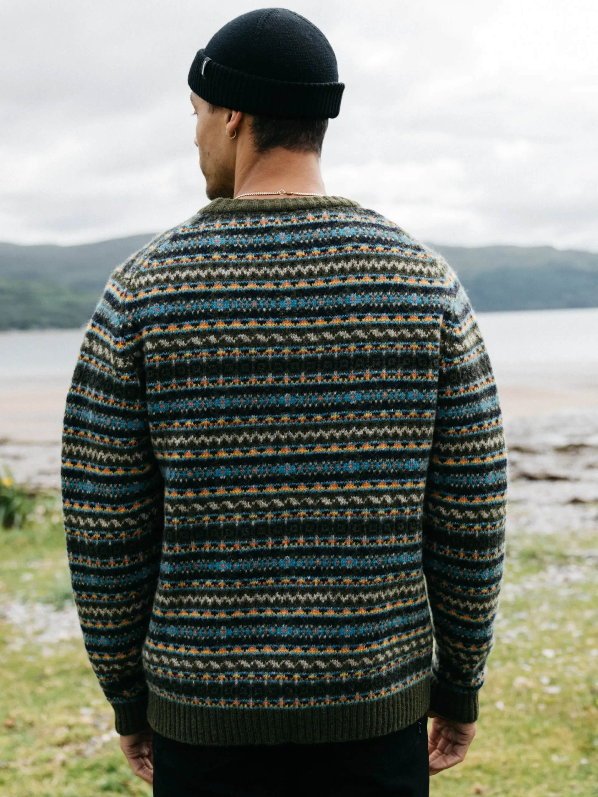 New Finisterre Men's Shetland Fair Isle Sweater Multi