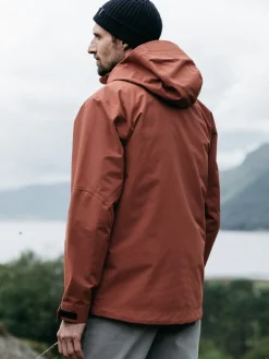 Outlet Finisterre Men's Stormbird Waterproof Jacket DarkRosewood