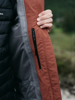 Outlet Finisterre Men's Stormbird Waterproof Jacket DarkRosewood