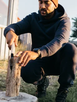 New Finisterre Men's Zawn Hoodie Navy