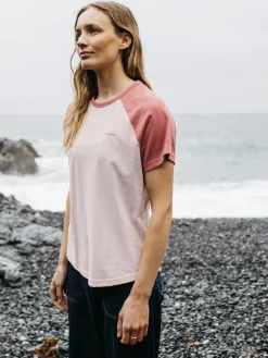 Flash Sale Finisterre Women's Bailey T-Shirt PinkSmoke/Rouge