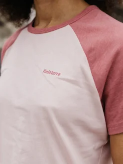 Flash Sale Finisterre Women's Bailey T-Shirt PinkSmoke/Rouge