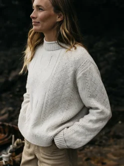 Discount Finisterre Women's Berneray Cable Crew Sweater PebbleGrey
