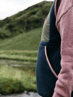 Sale Finisterre Women's Bolster Fleece Vest Navy/Olive