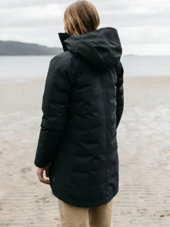 Fashion Finisterre Women's Caelus Waterproof Parka Black