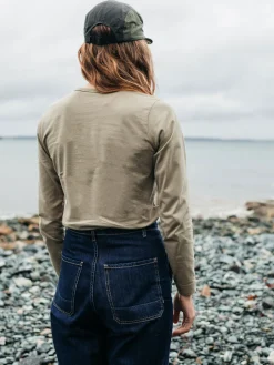 Discount Finisterre Women's Eldon Long Sleeve T-Shirt WillowGreen