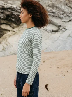 Shop Finisterre Women's Eldon Long Sleeve T-Shirt PineShadow/Ecru/TeaGreen