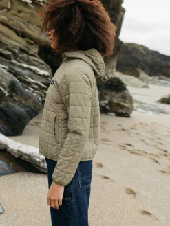 Best Sale Finisterre Women's Firecrest Hooded Jacket WillowGreen