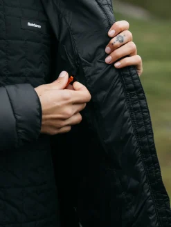 Store Finisterre Women's Firecrest Jacket Black