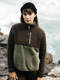 Best Sale Finisterre Women's Hegen 1/4 Zip Wool Fleece WillowGreen/SealBrown