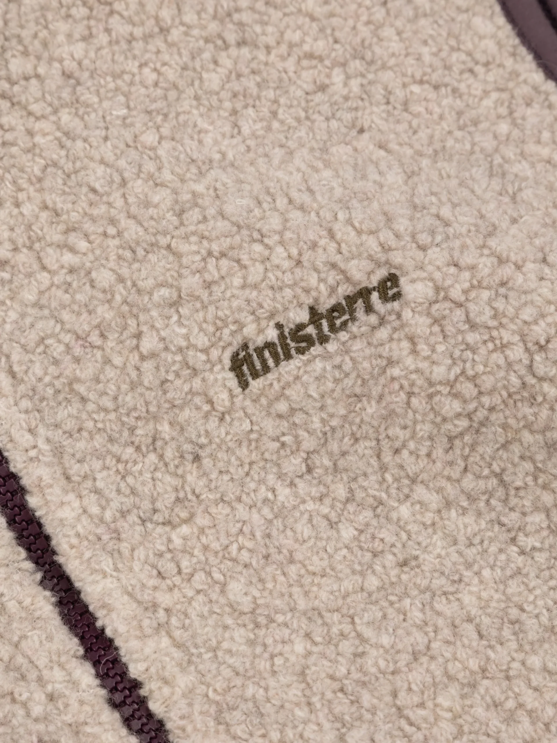 Fashion Finisterre Women's Hegen Wool Fleece Vest Oatmeal