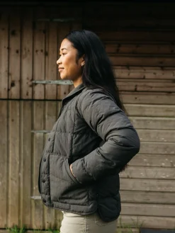 Shop Finisterre Women's Lapwing Insulated Jacket Raven
