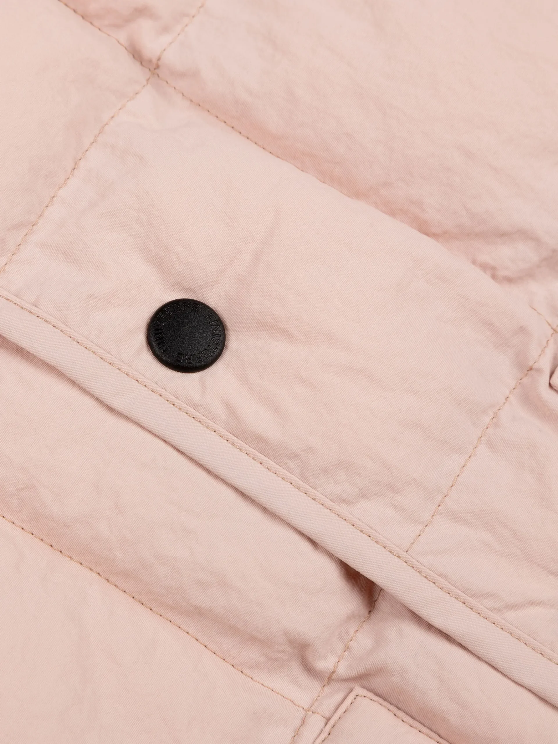 Store Finisterre Women's Lapwing Insulated Vest PinkSmoke