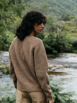 New Finisterre Women's Mora Knit Cardigan EarthBrown