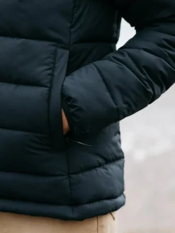 Best Sale Finisterre Women's Nebulas Insulated Jacket Black