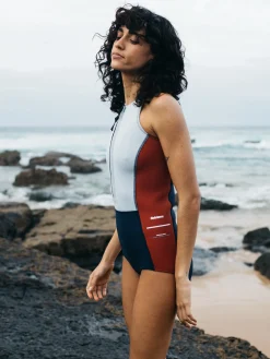 Best Sale Finisterre Women's Nieuwland 2mm Yulex® Swimsuit Navy/Sky/Rust