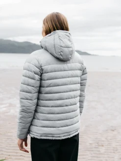 Store Finisterre Women's Nimbus Hooded Jacket Whale