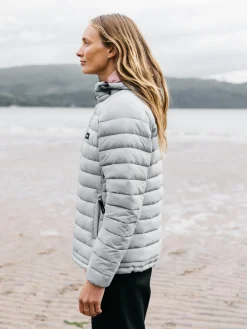 Store Finisterre Women's Nimbus Hooded Jacket Whale
