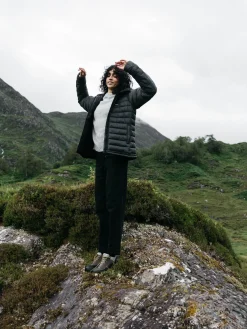 Fashion Finisterre Women's Nimbus Hooded Jacket Black